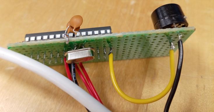 Minimal Pi Clock in 2019, PCB back view
